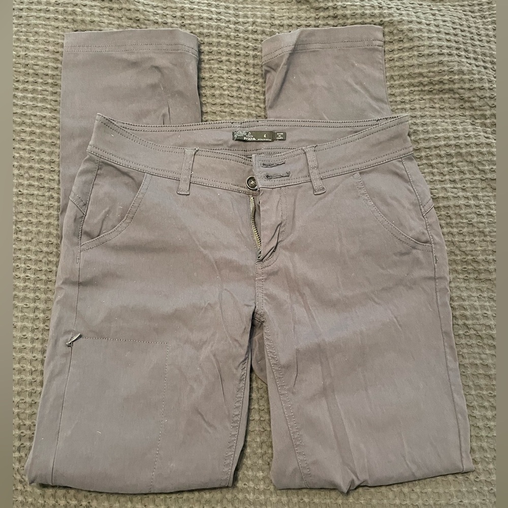 PRANA Halle Straight Leg Midrise Hiking Pants in Coal Size 4 Missing button